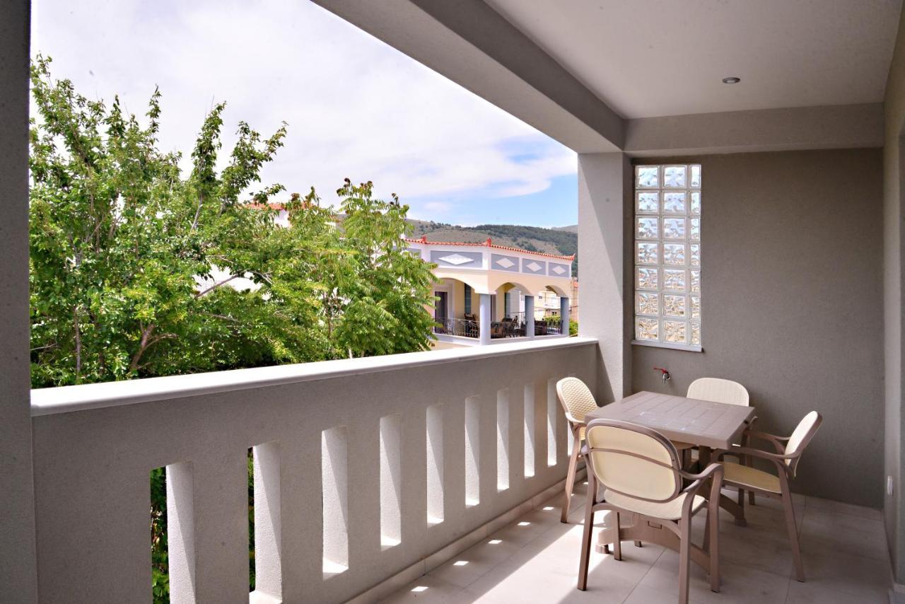 Almeta Suites Chios Town Exterior photo