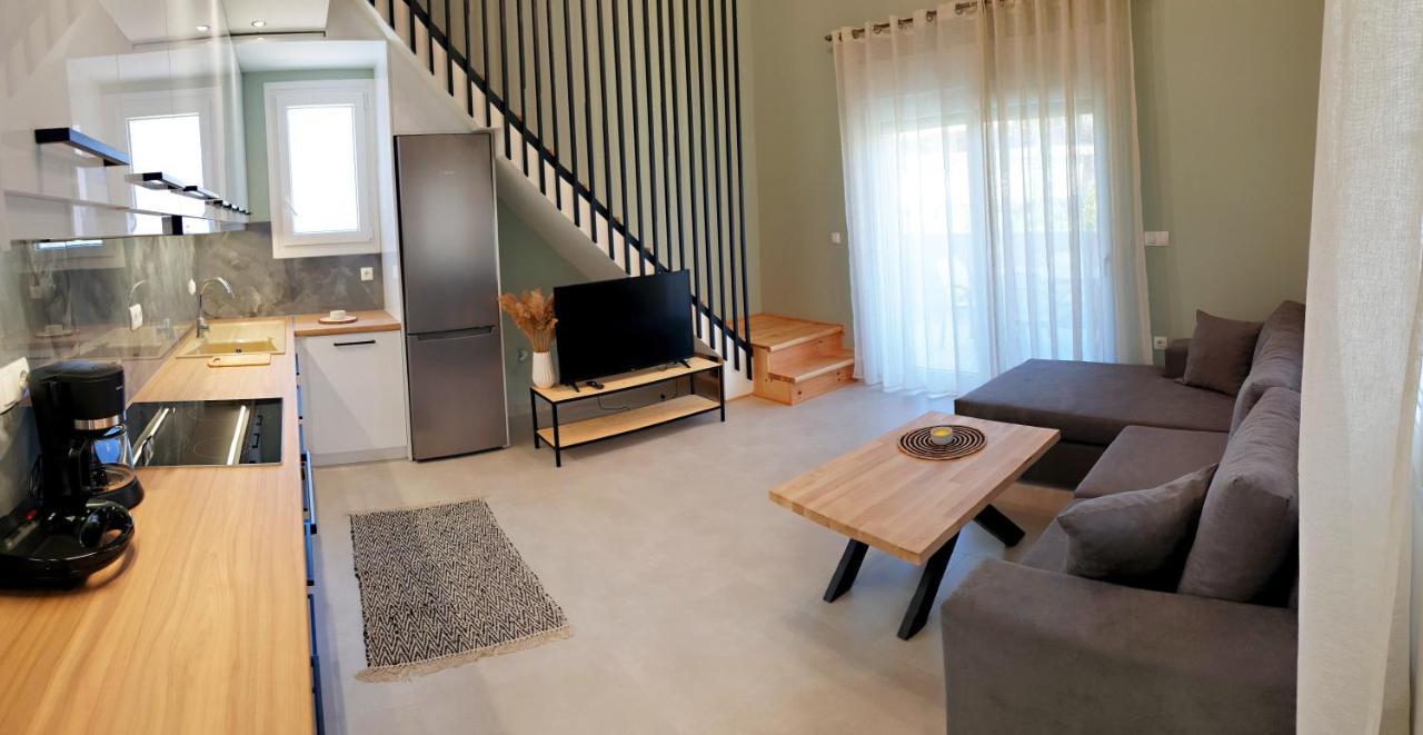 Almeta Suites Chios Town Exterior photo